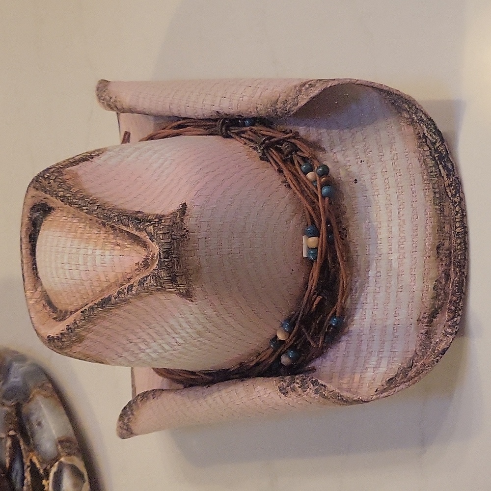 Dallas Hats Women’s Pink Straw Cowboy Hat with Beaded Band- M NWOT